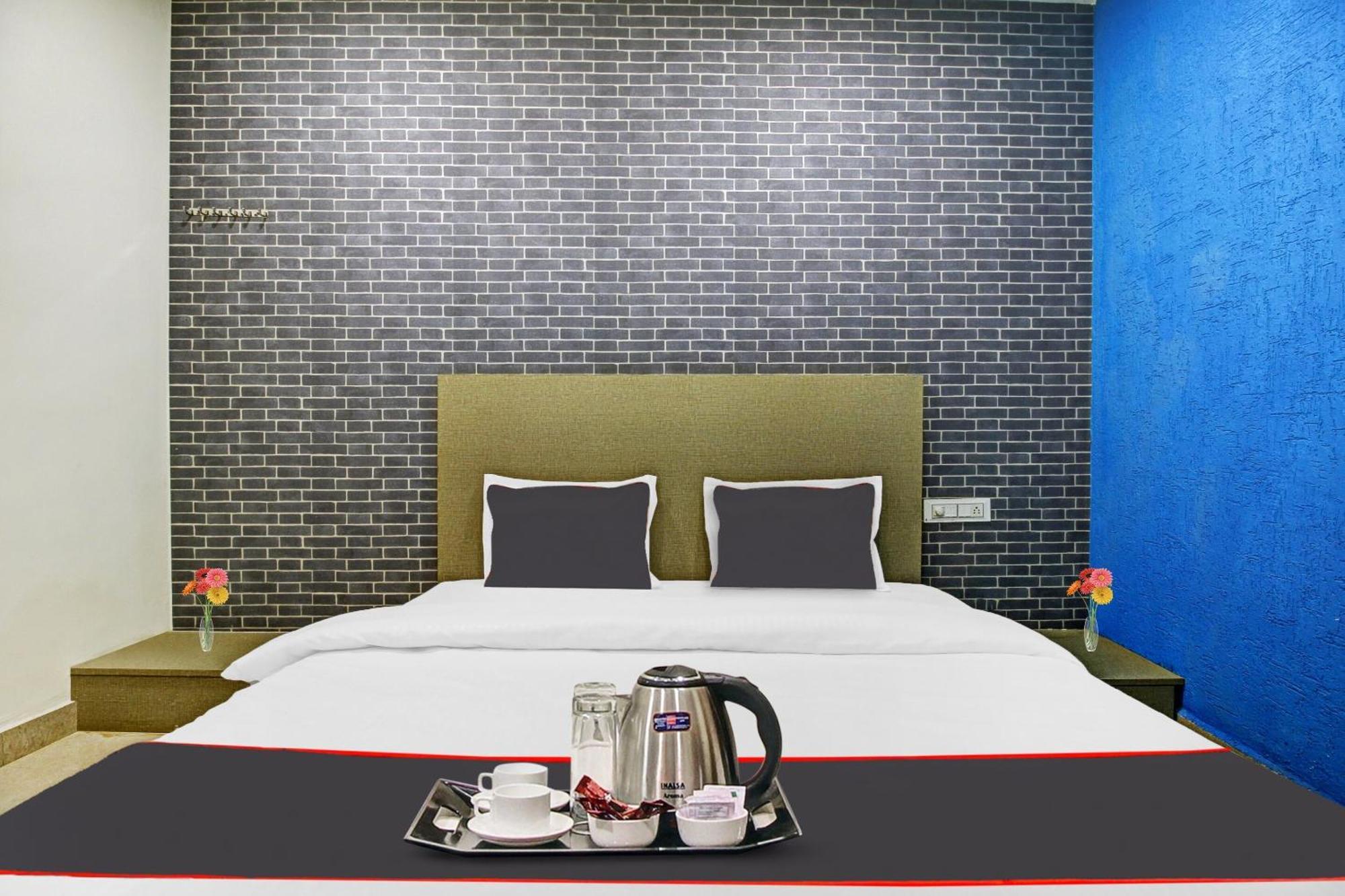 Super Collection O The Wishtler Bhopal Exterior foto
