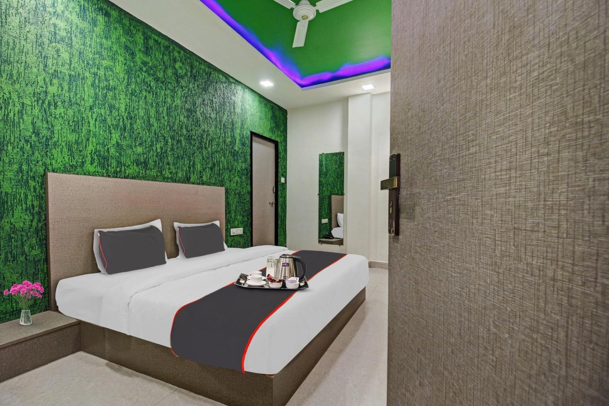 Super Collection O The Wishtler Bhopal Exterior foto